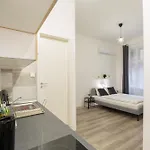 The Rakoczi 51 Urban Trio, Elegant Under One Roof Appartement *