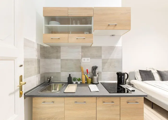 The Rakoczi 51 Urban Trio, Elegant Under One Roof Budapest
