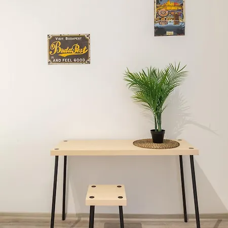 The Rakoczi 51 Urban Trio, Elegant Under One Roof Budapeşte